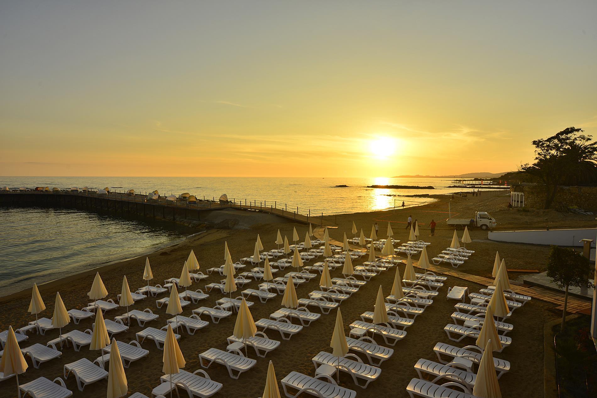 Azura Deluxe Resort & Spa Avsallar Ngoại thất bức ảnh