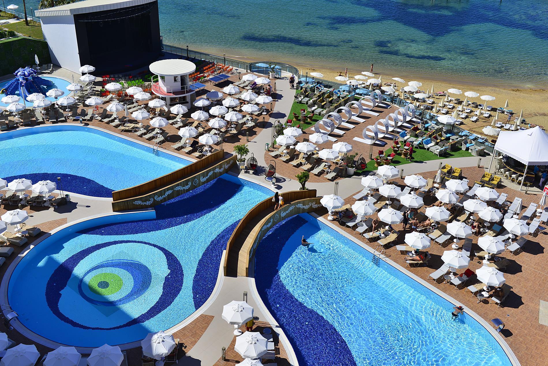 Azura Deluxe Resort & Spa Avsallar Ngoại thất bức ảnh