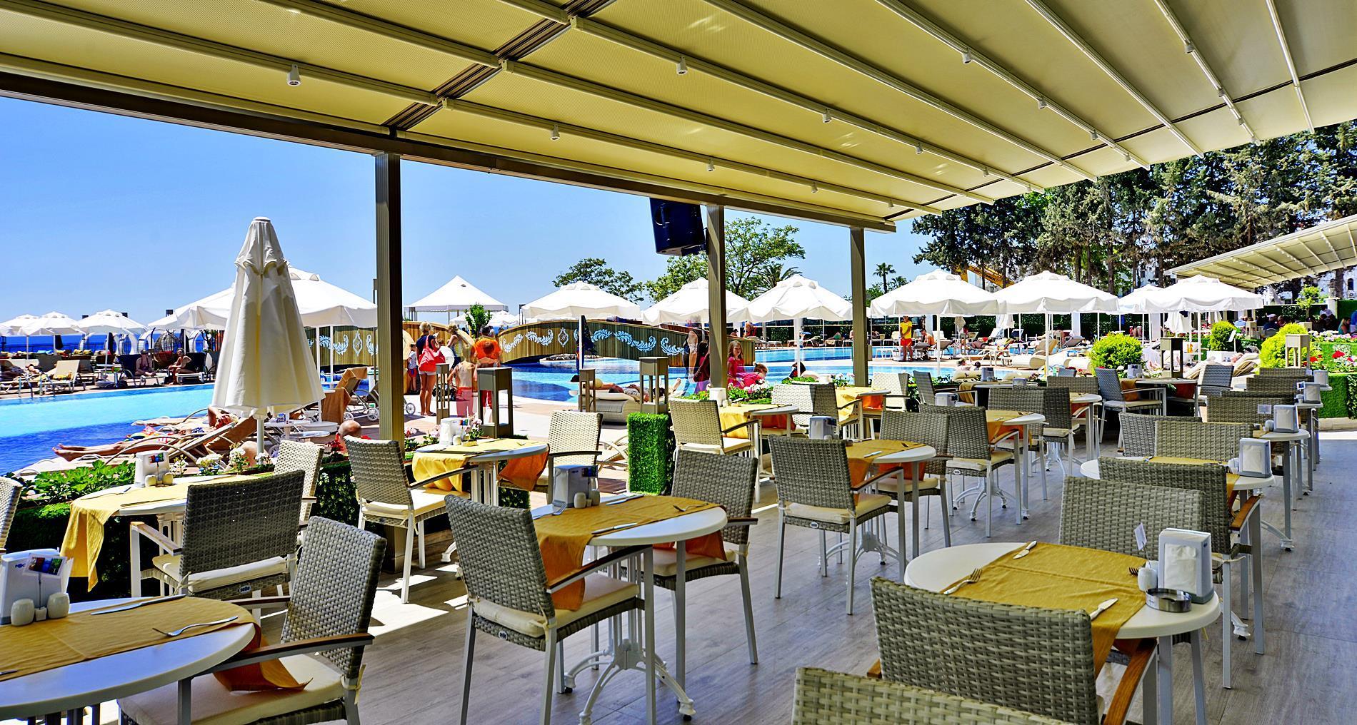 Azura Deluxe Resort & Spa Avsallar Ngoại thất bức ảnh