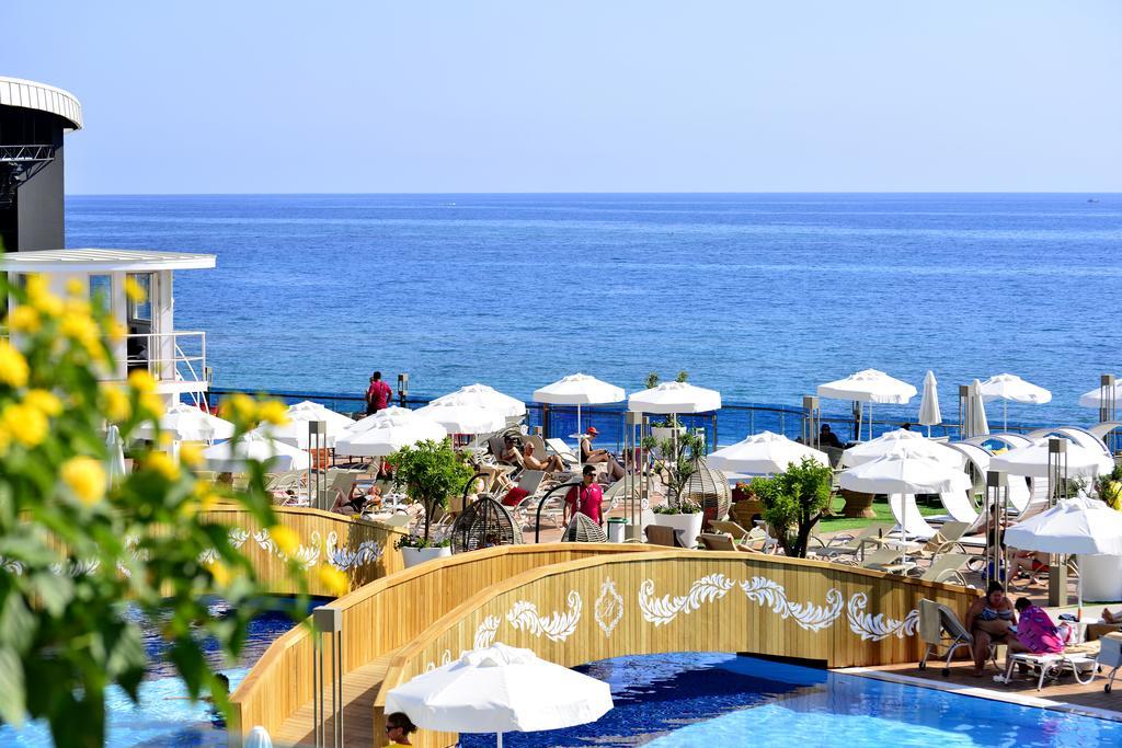Azura Deluxe Resort & Spa Avsallar Ngoại thất bức ảnh