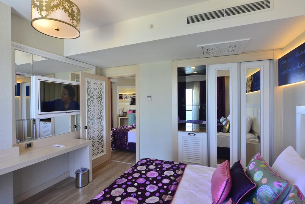 Azura Deluxe Resort & Spa Avsallar Ngoại thất bức ảnh
