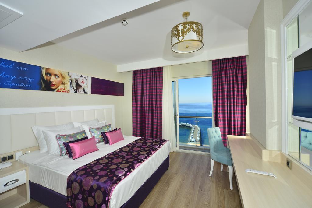 Azura Deluxe Resort & Spa Avsallar Ngoại thất bức ảnh